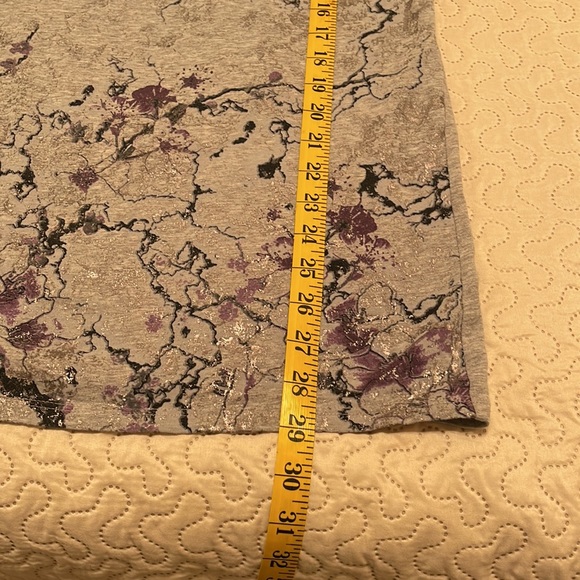 Lotus by Soma Size Small 3/4 Sleeve V Neck Top - Picture 10 of 11